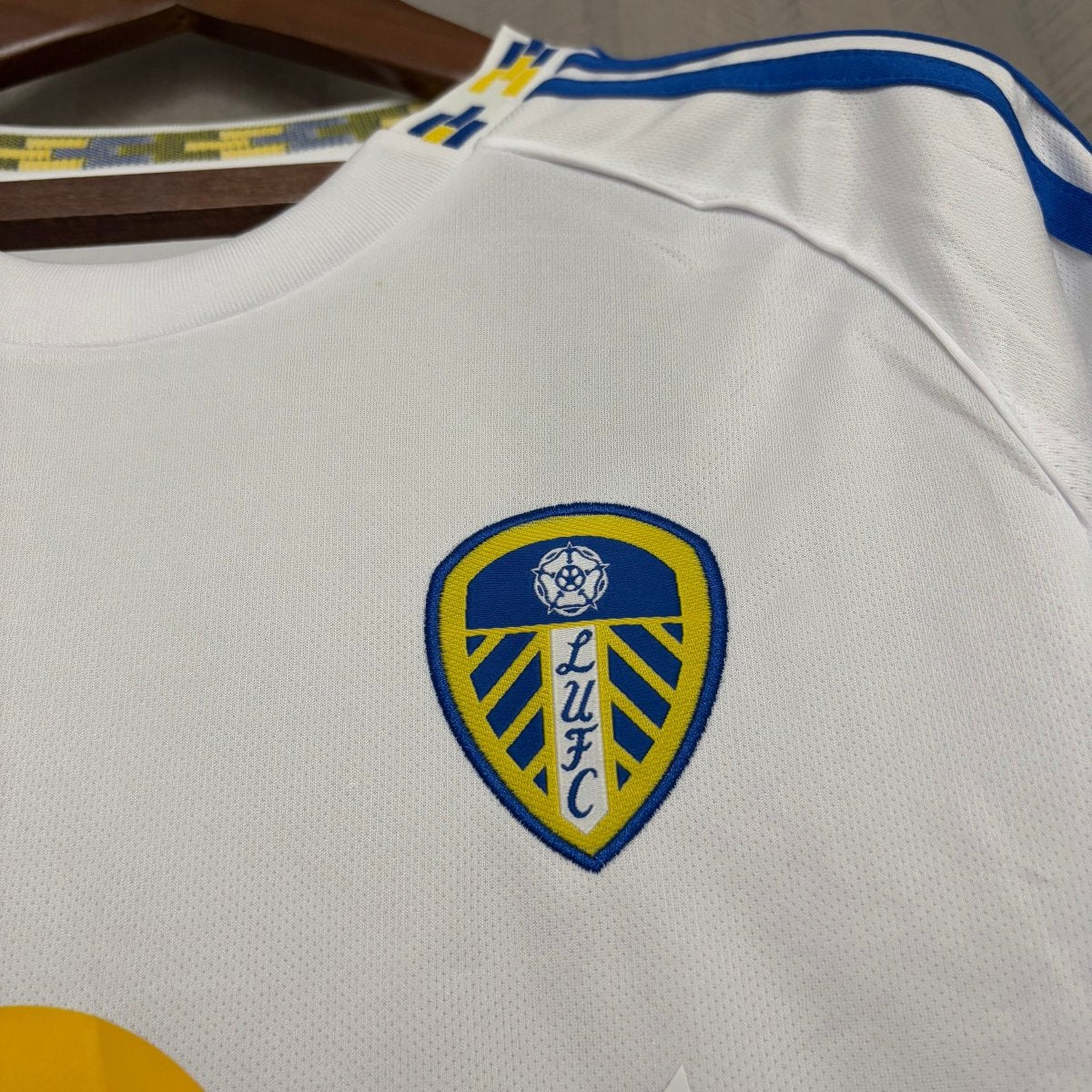 Camisa Leeds United I 2025/26 - Branca