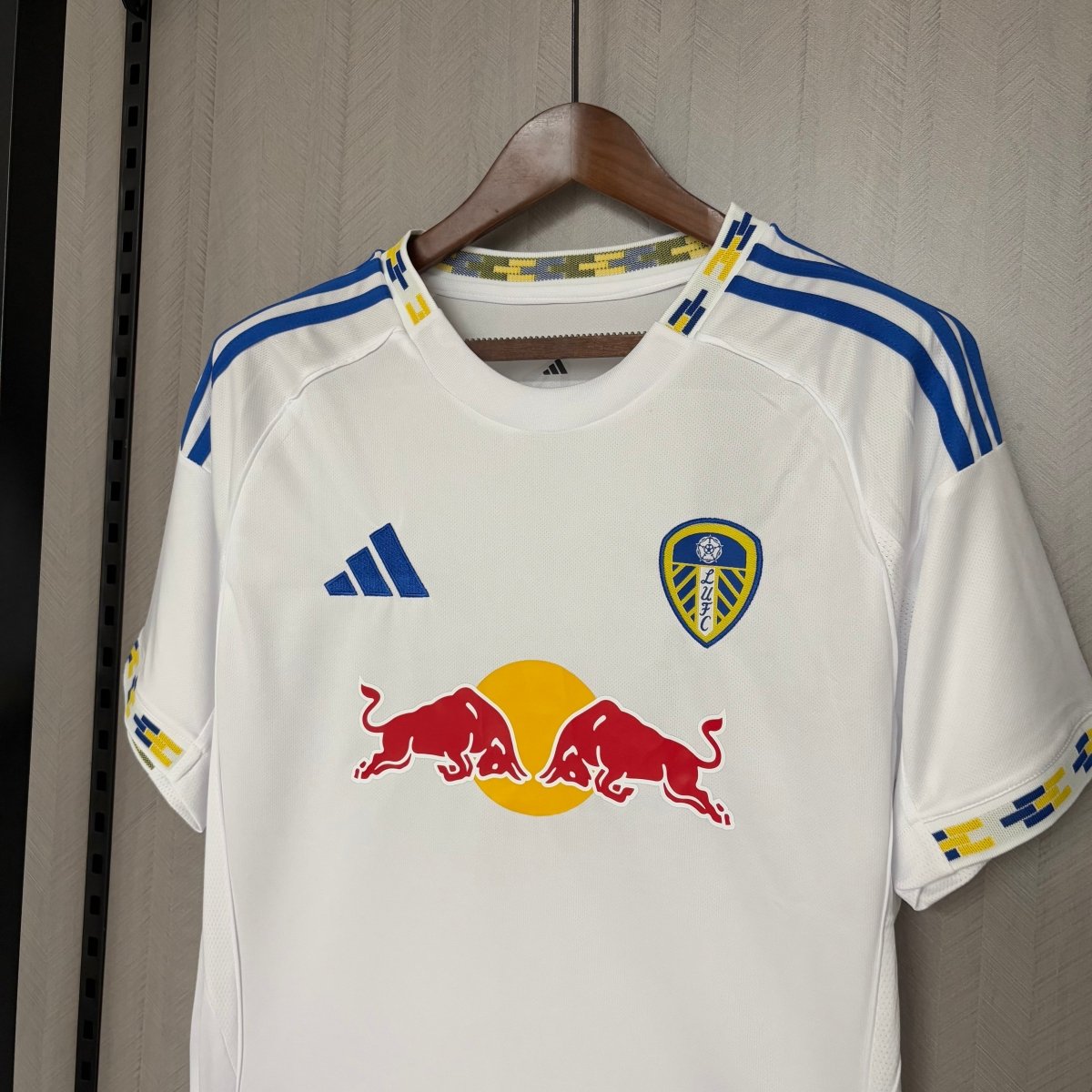 Camisa Leeds United I 2025/26 - Branca
